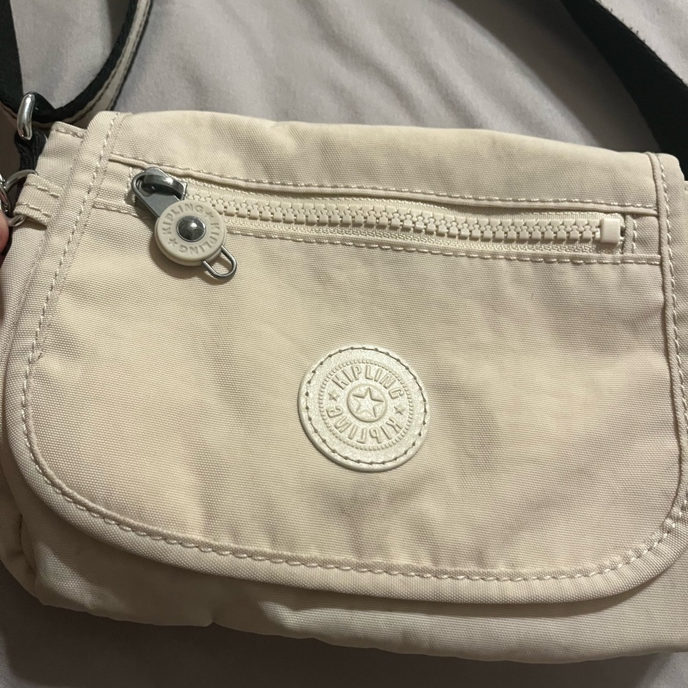 Kipling small crossbody